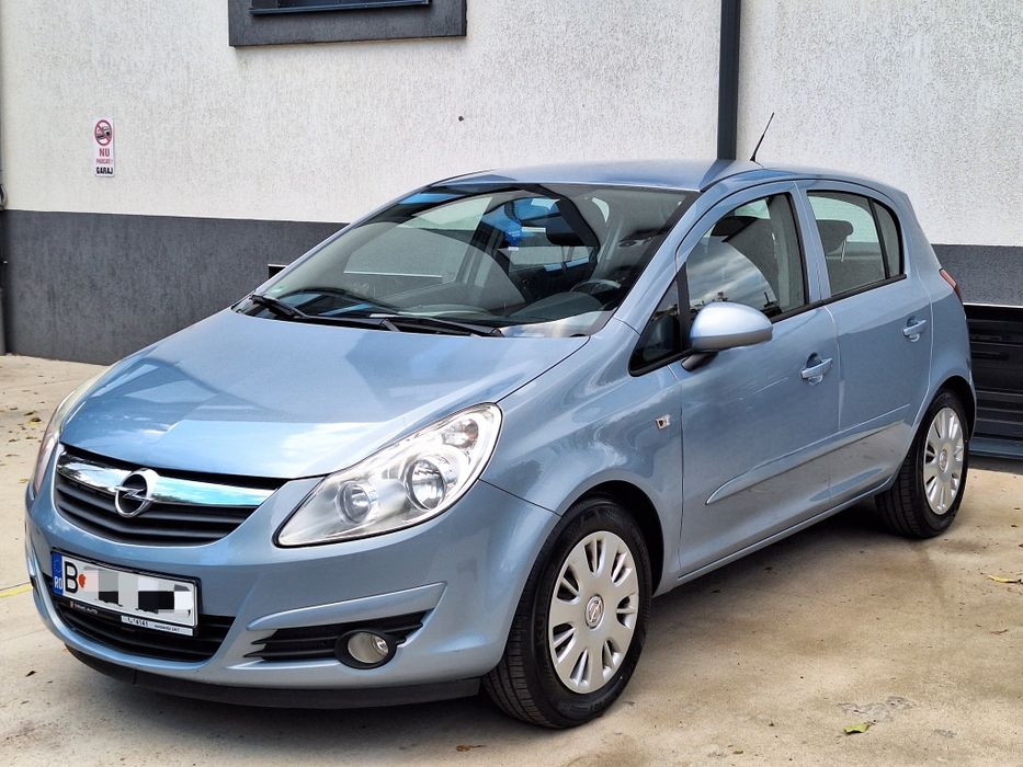 Opel Corsa D • 130.000 KM • 1.2 Benzina • Impecabilă •