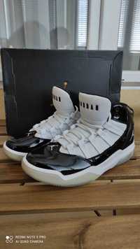 Nike Jordan MAX AURA