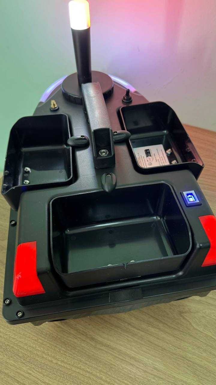 Лодка За Захранка ZV6 GPS-100 Точки 3 Изхвърлящи Коша Най-Новия Модел