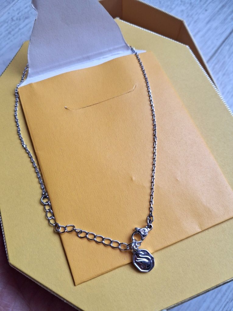 Vand set swarovski nou