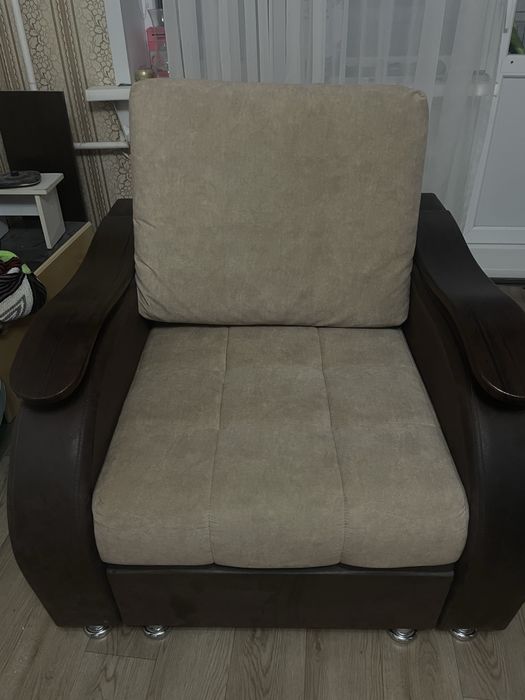 Продам новое кресло