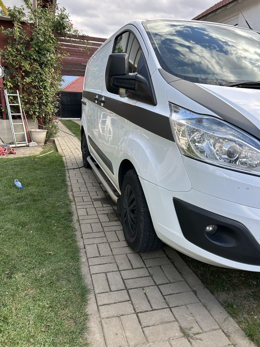 Ford transit custon