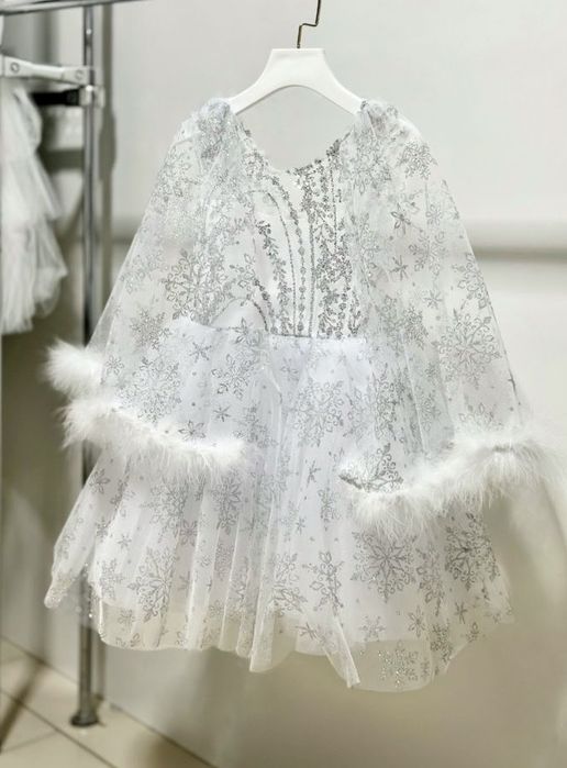 Платья на 3-4 годика