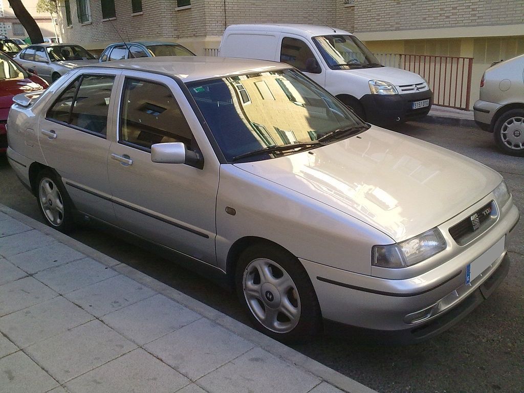 Seat toledo, 1мк