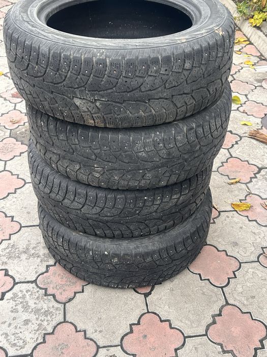Продам зимнюю резину
