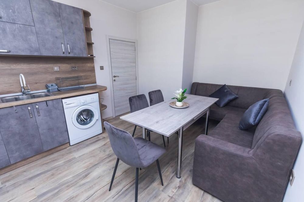 Двустаен, под наем, ж.к Лазур