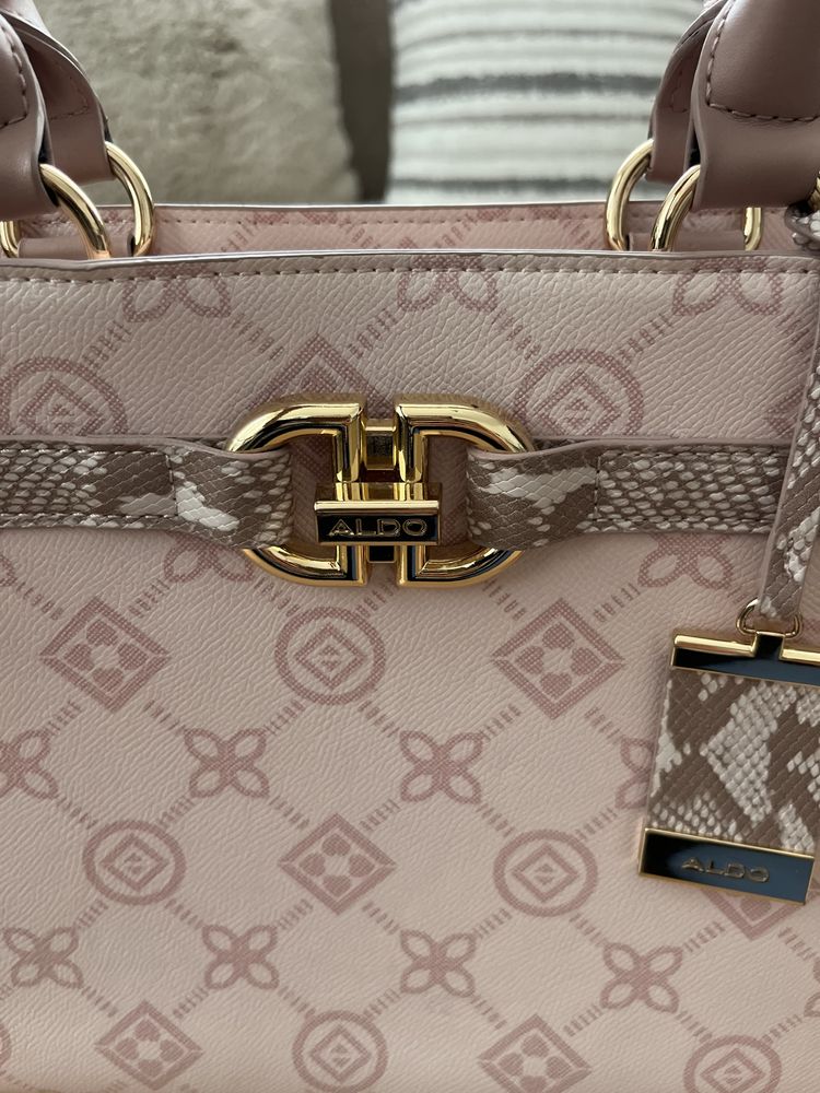 Дамска чанта ALDO