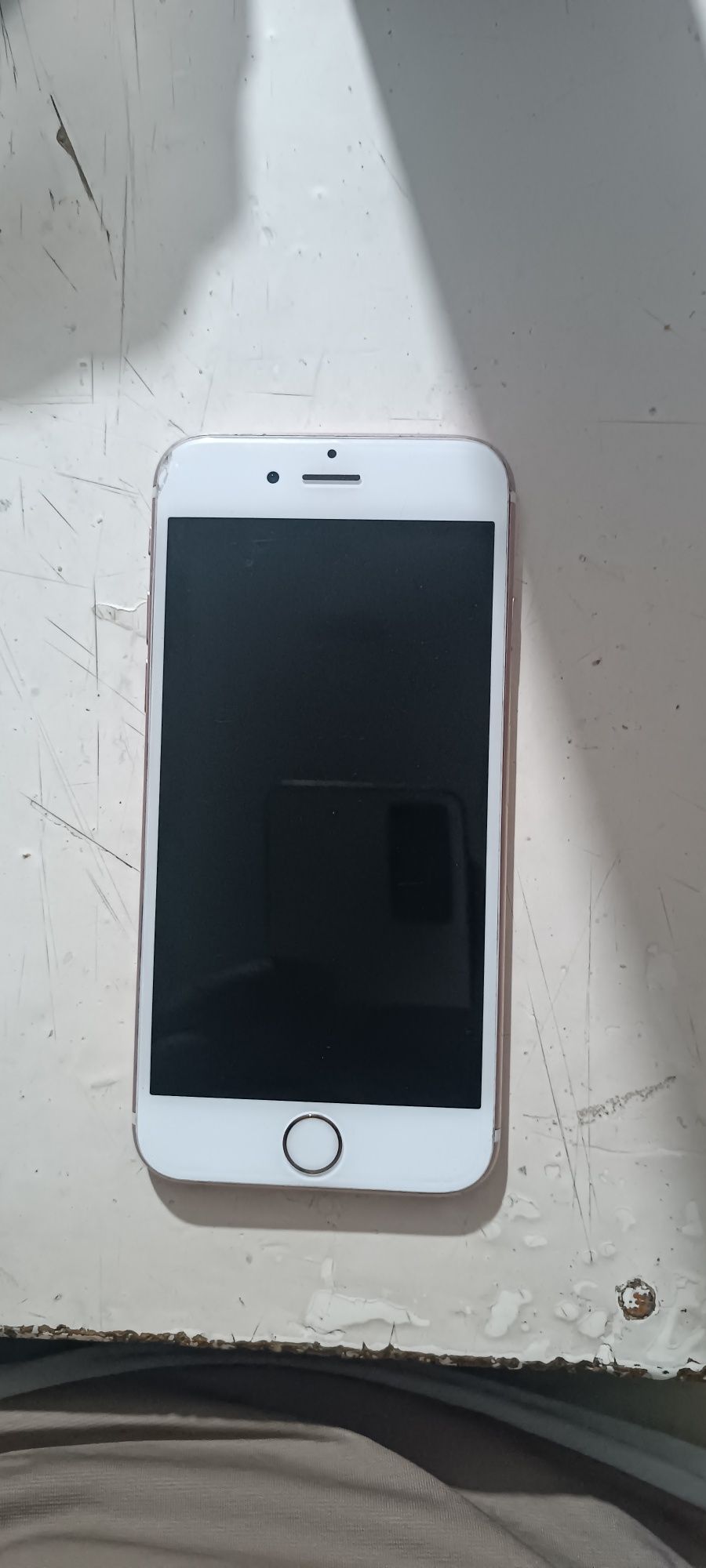 i Phone 6 s      .