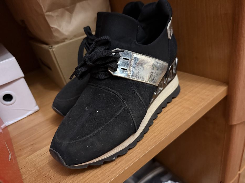 Кросовки бесплатно