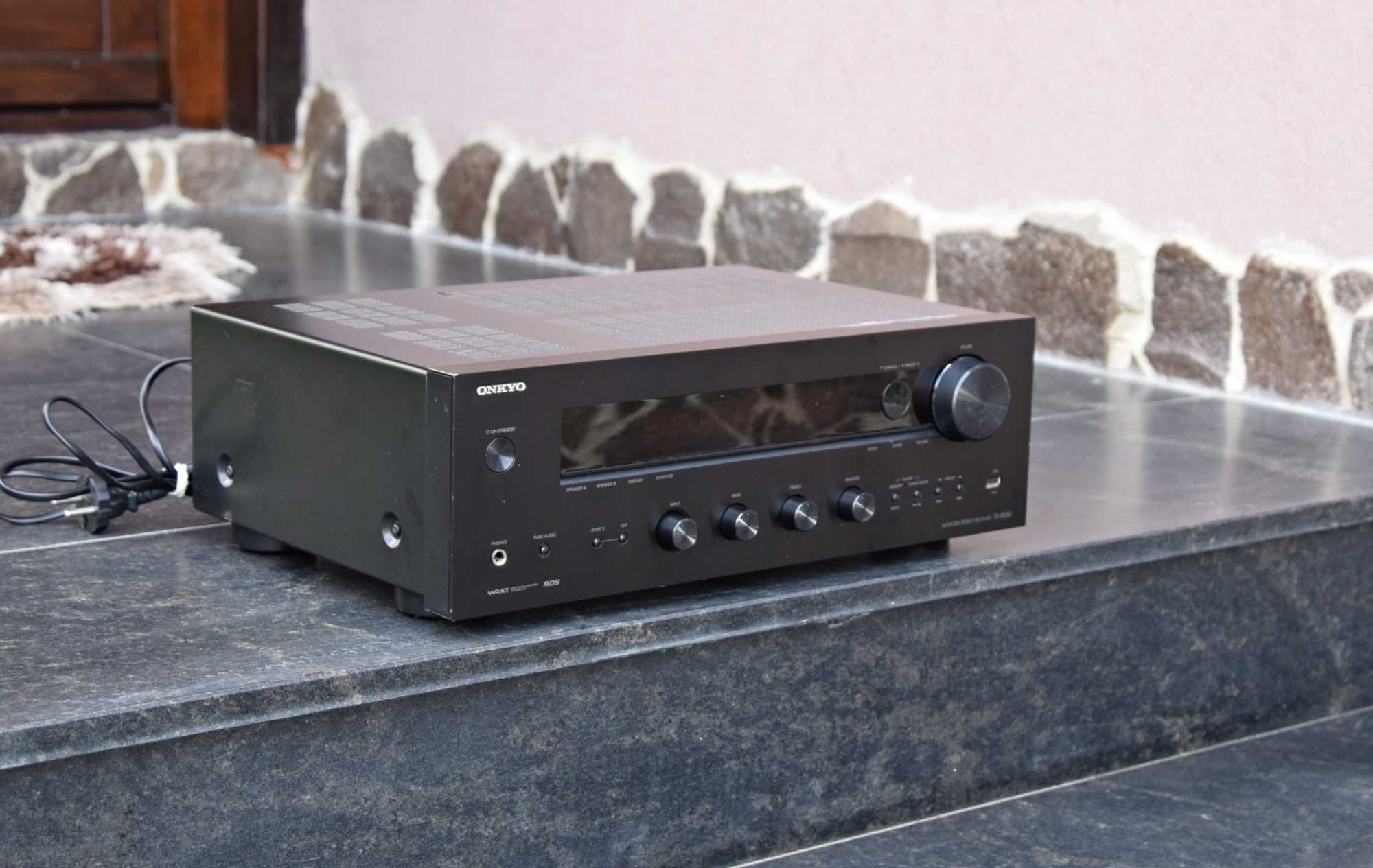 Amplificator Onkyo TX-8050, defect