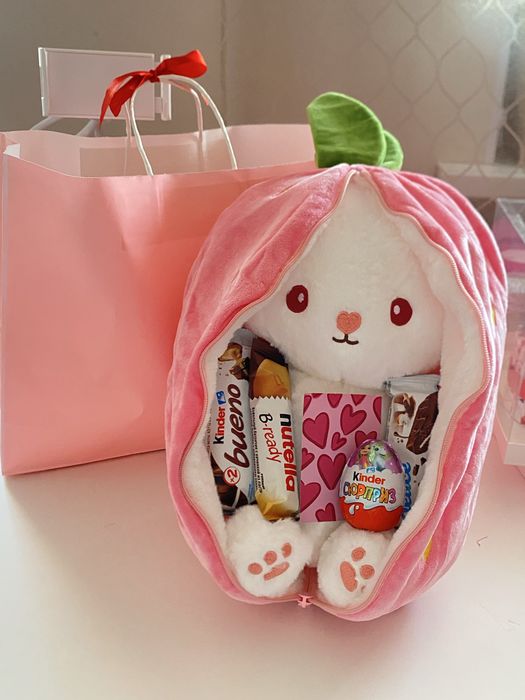 Зайка в клубнике | мягкая игрушка зайка | зайчик мишка тренд Астана