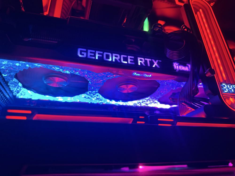 Palit Gamerock RGB RTX 3080 10Gb Ideal Karopka dok
