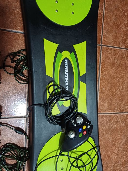 Skeatboard si manete Xbox