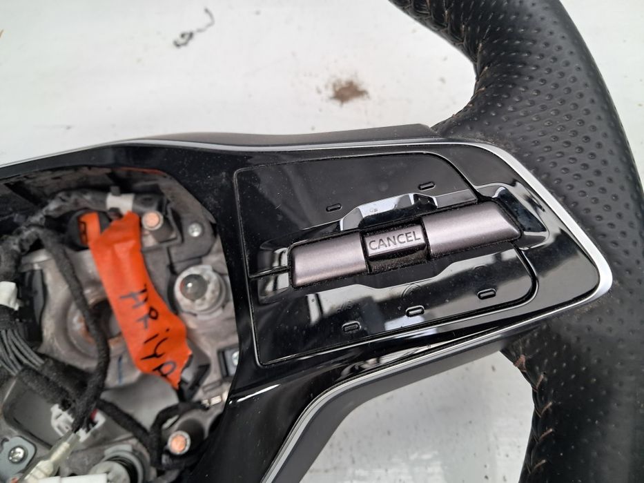 Волан Nissan Qashqai  Nissan Ariya