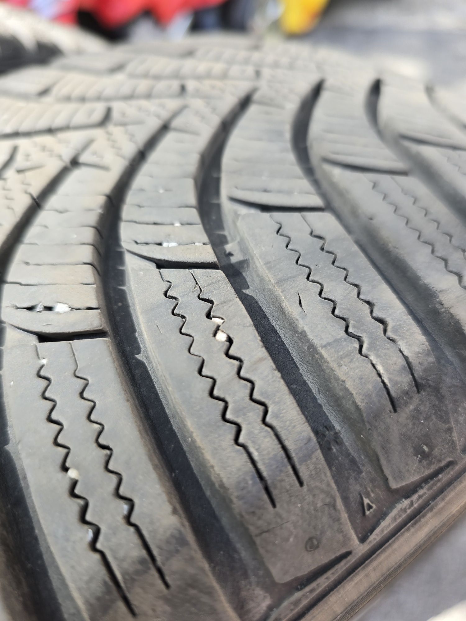 Продавам 4бр. Зимни гуми Hankook 205/55/R16