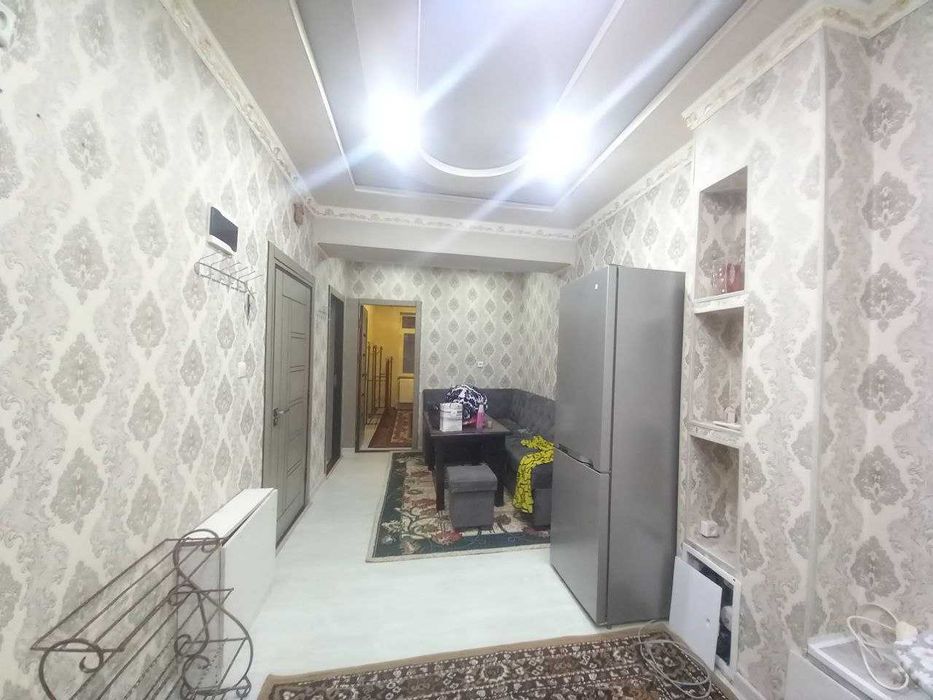 BEZ MAKLER. Chorsu kvartira ijara qizlarga