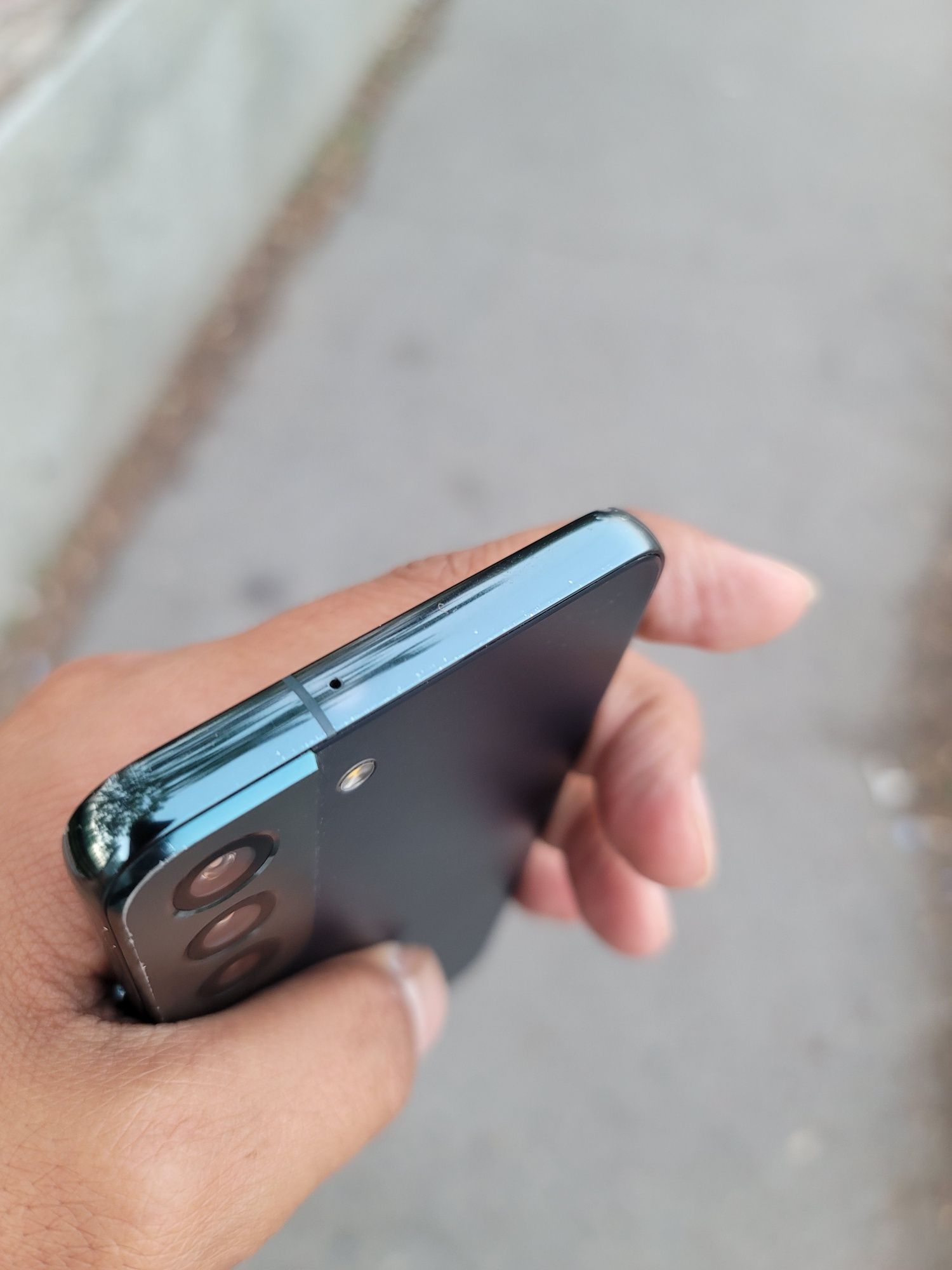 Samsung s22  8/256gb