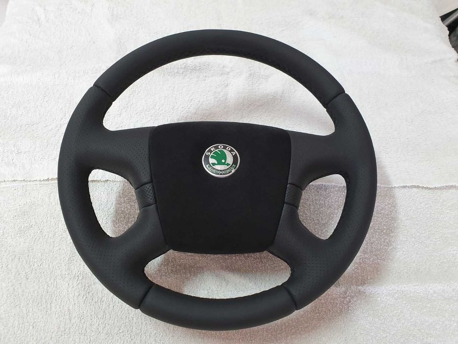 Volane Noi Piele Perforata - Orice Model Skoda