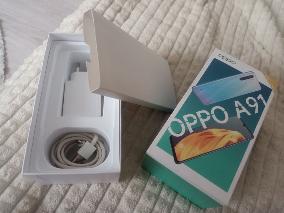 Смартфон телефон