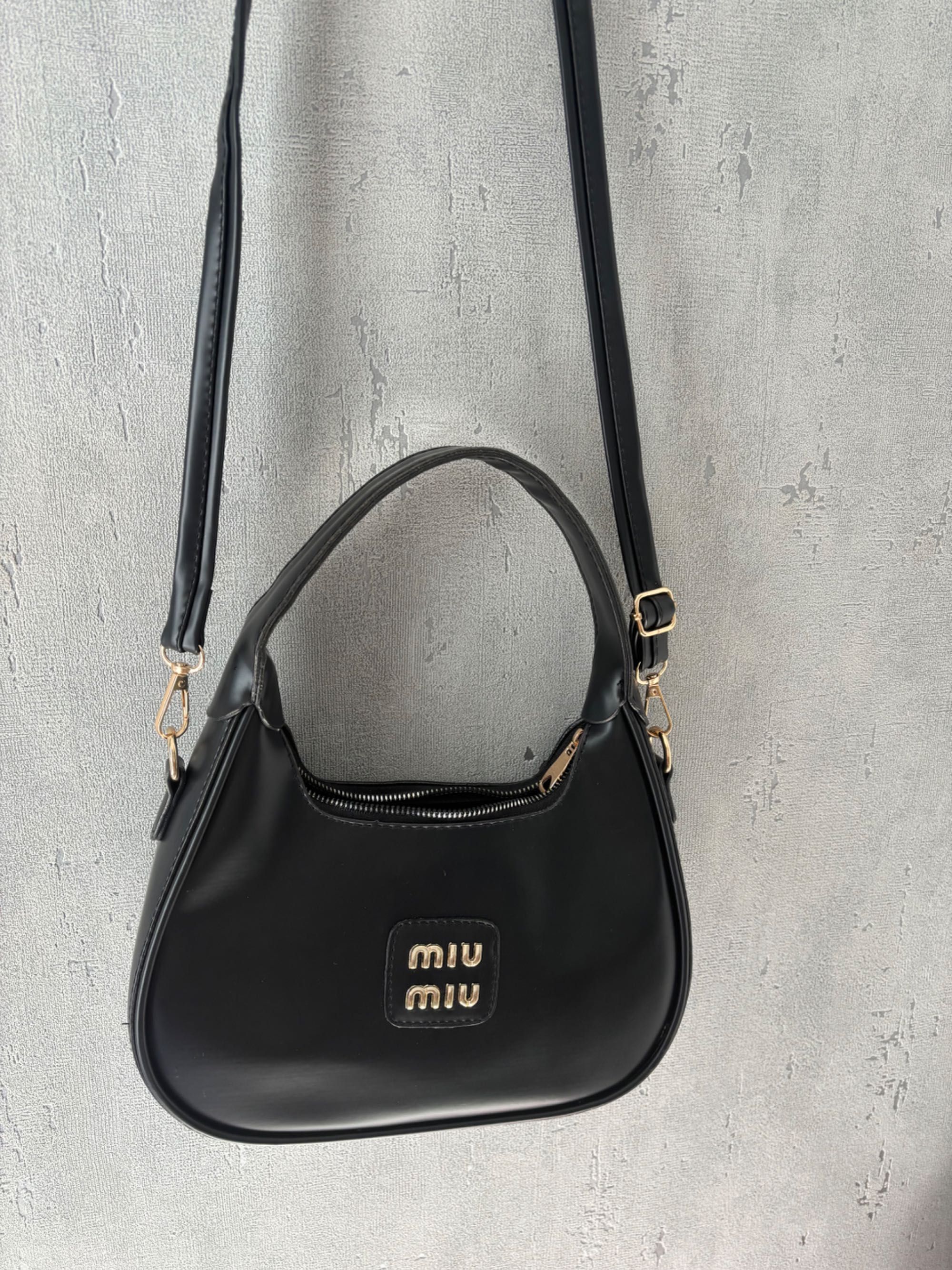 Кожена чанта miu miu