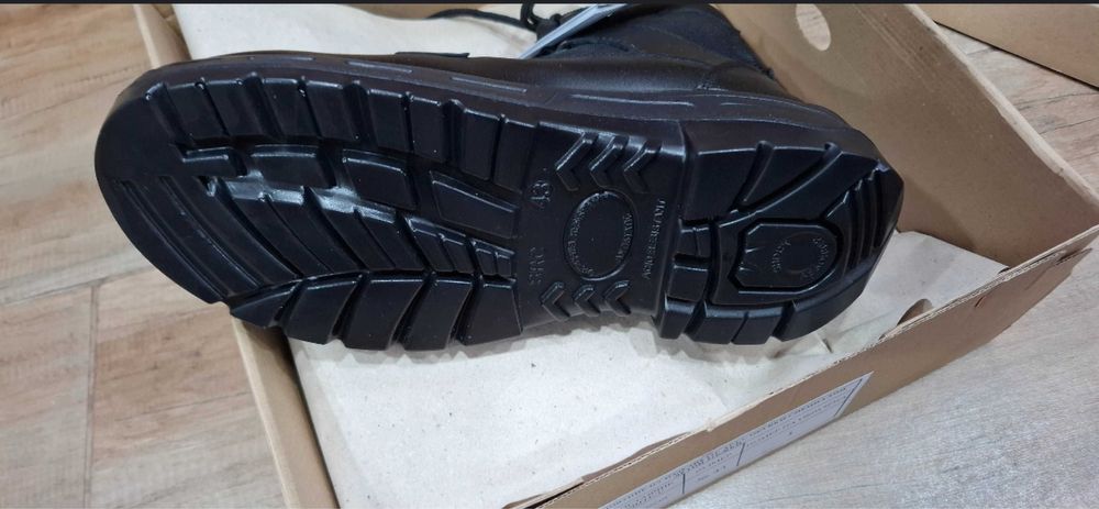 Естествена Кожа Кубинки 43 номер