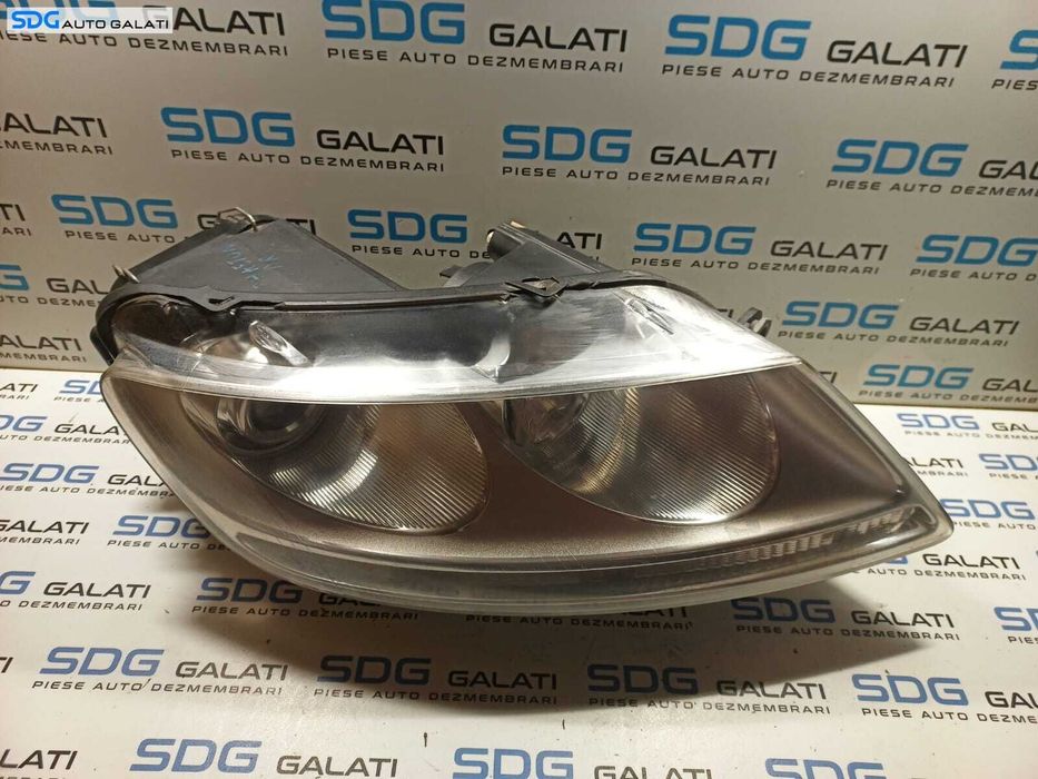 Far Dreapta Xenon cu Lupa Volkswagen Phaeton 2002 - 2010 [L0913]