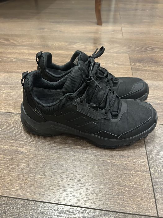 Adidas Terrex AX4 gore-tex