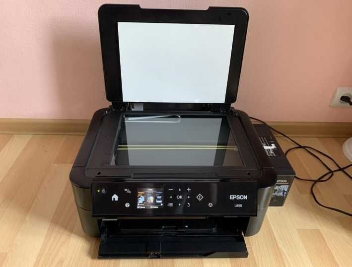 Струйное цветное МФУ 6-ти цветный принтер Epson L850 есть wi-fi