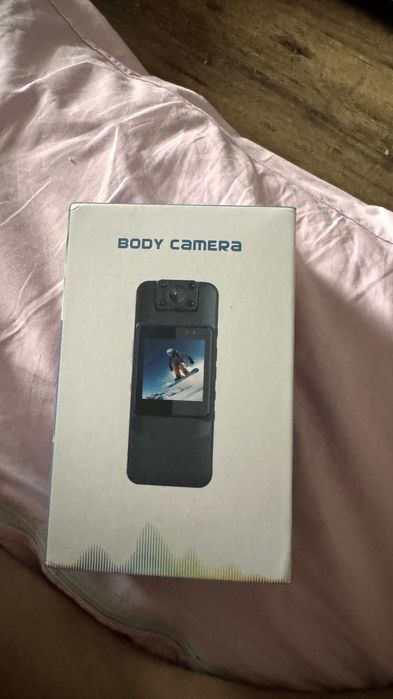 Cameră video portabilă full HD