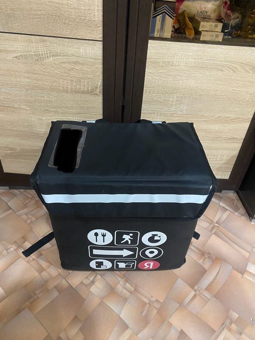 Продам термокорою Яндекс доставка