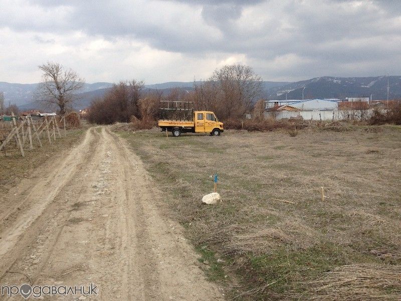 Парцел за промишлено строителство