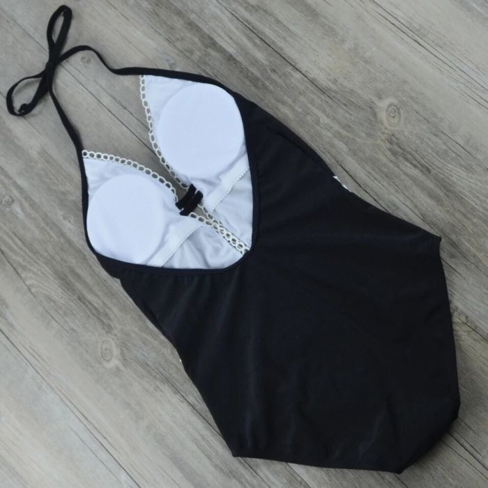 Costum de baie intreg negru dantela alba Push Up stil Victoria