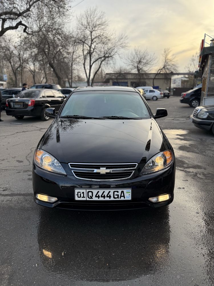 Arenda Nasiya Savdo Gentra qora