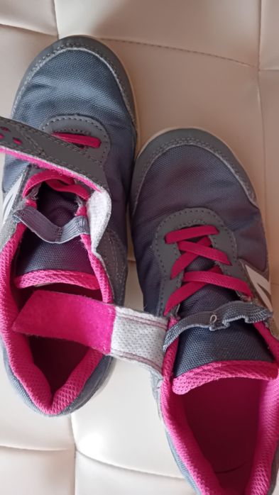 Incaltaminte sport mar.32,inter.21cm