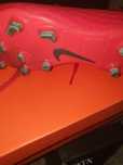 Бутонки за футбол Nike Hypervenom