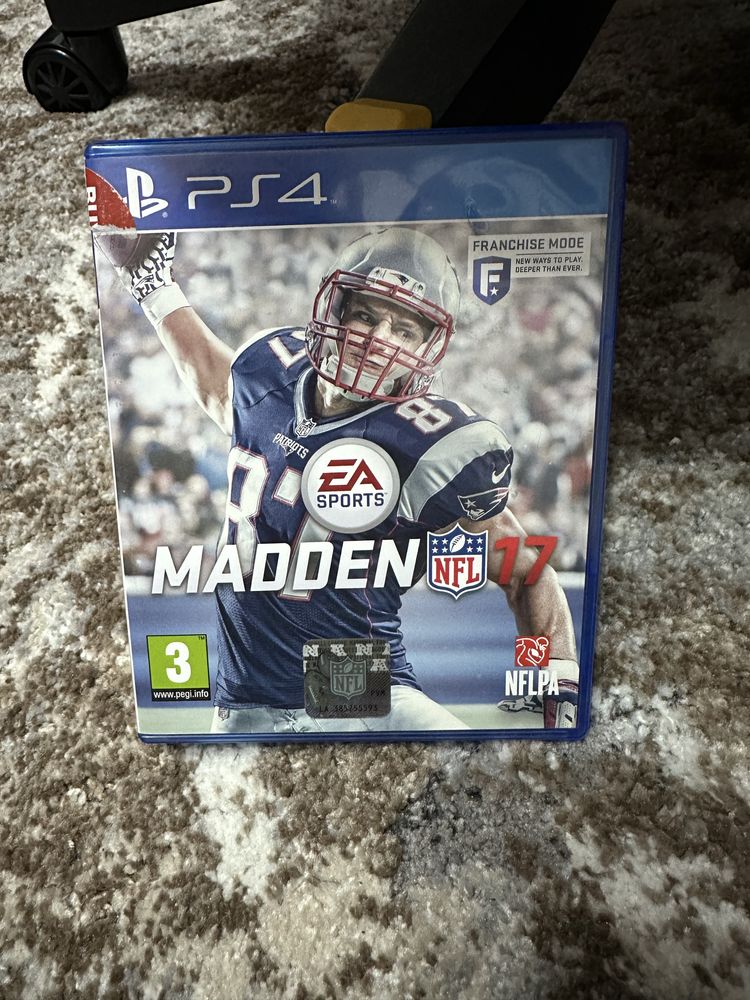 Игра Madden NFL.