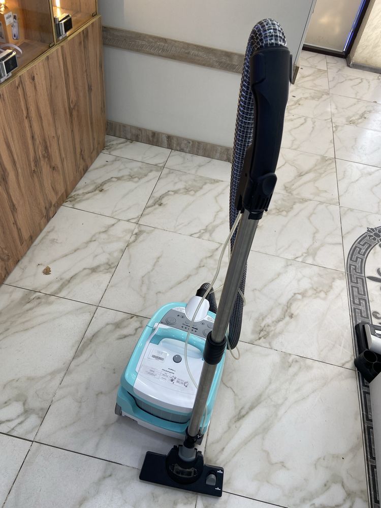 Моющий пылесос Bosch
