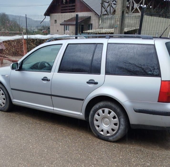 Vand Golf 4 an 2002.         .