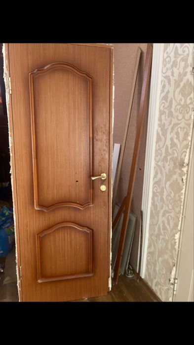 Есик сатылады двери межкомнатные