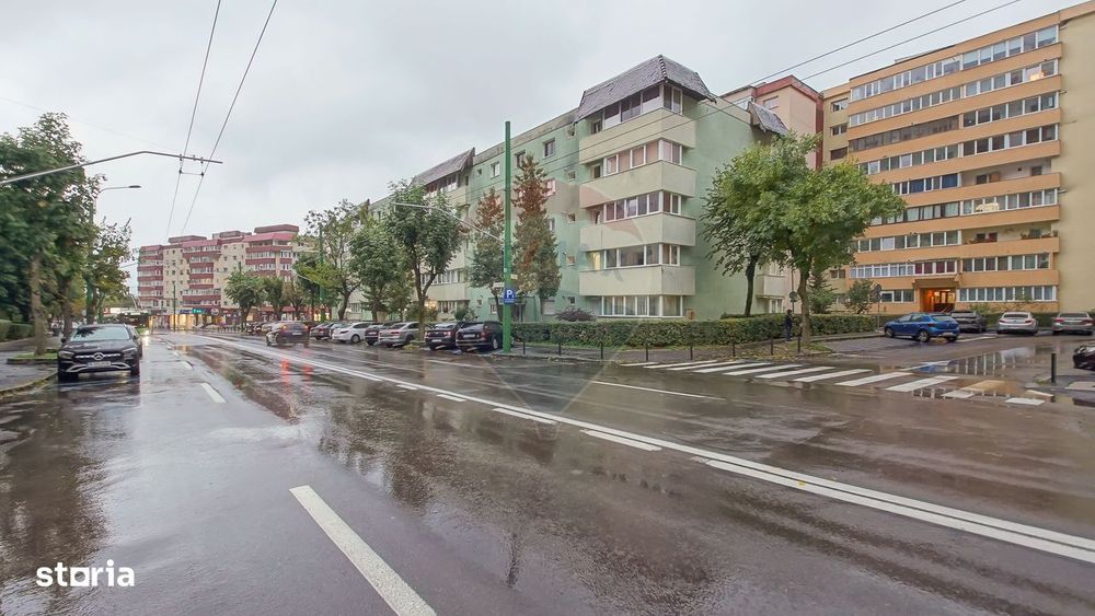 Apartament cu 3 camere în cartierul Răcădău