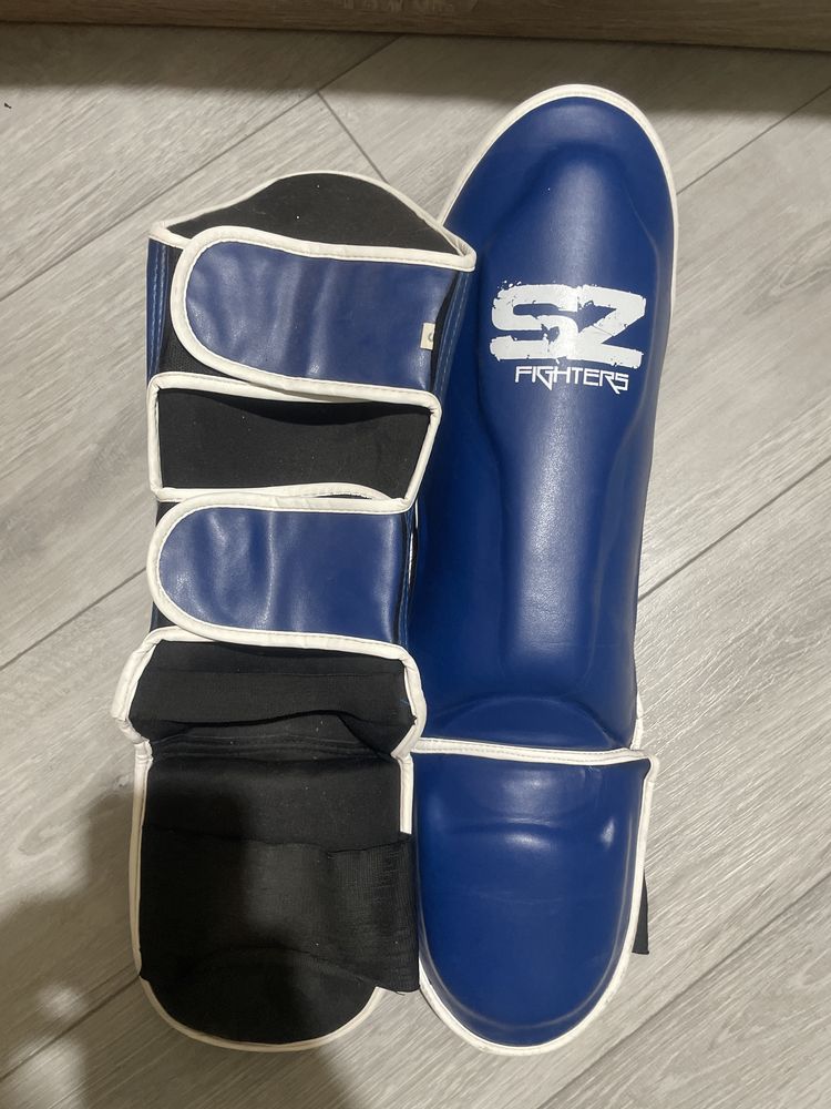 mma,ръкавици и кори