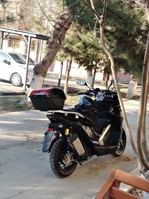 Skuter sotiladi benzin