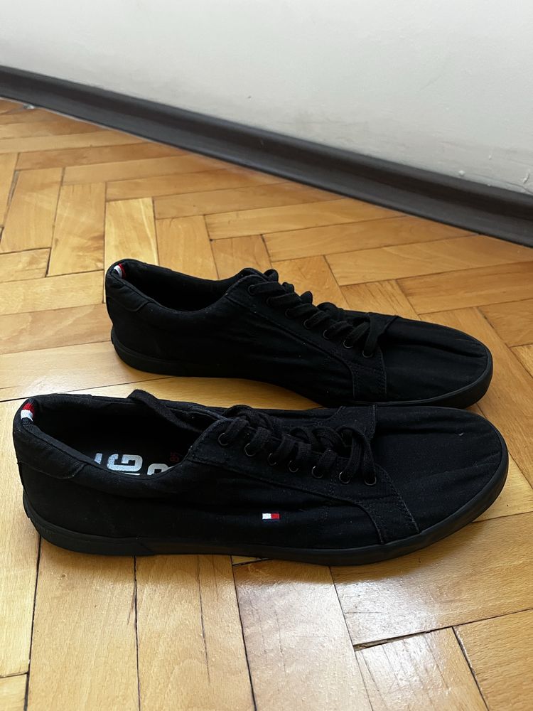 Мъжки обувки Tommy Hilfiger