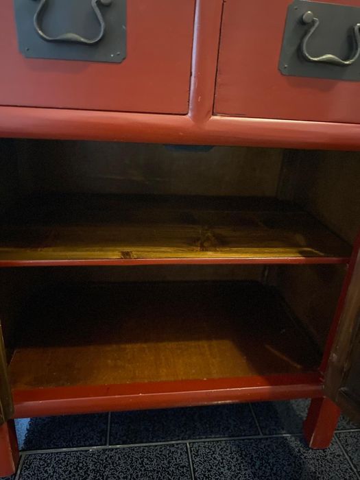 Dulap cu motive japoneze