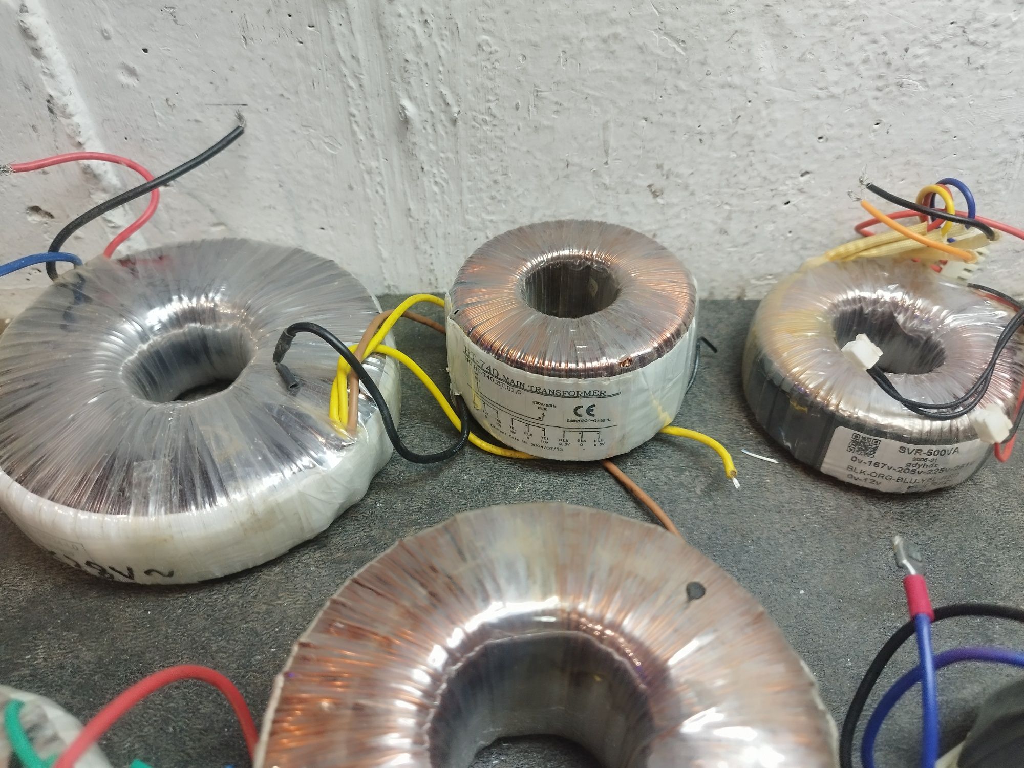 Transformator toroidal cateva modele
