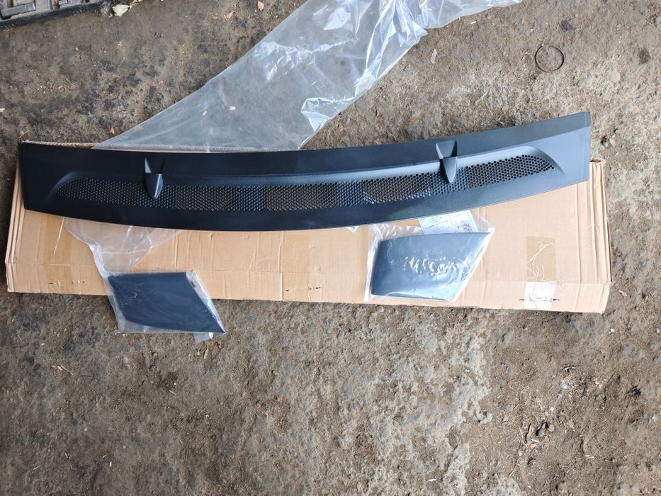 Пластмаса за пр. капак пръскалкиМерцедес A169 B245