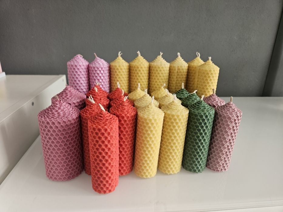 Set lumanari fagure diferite dimensiuni/culori