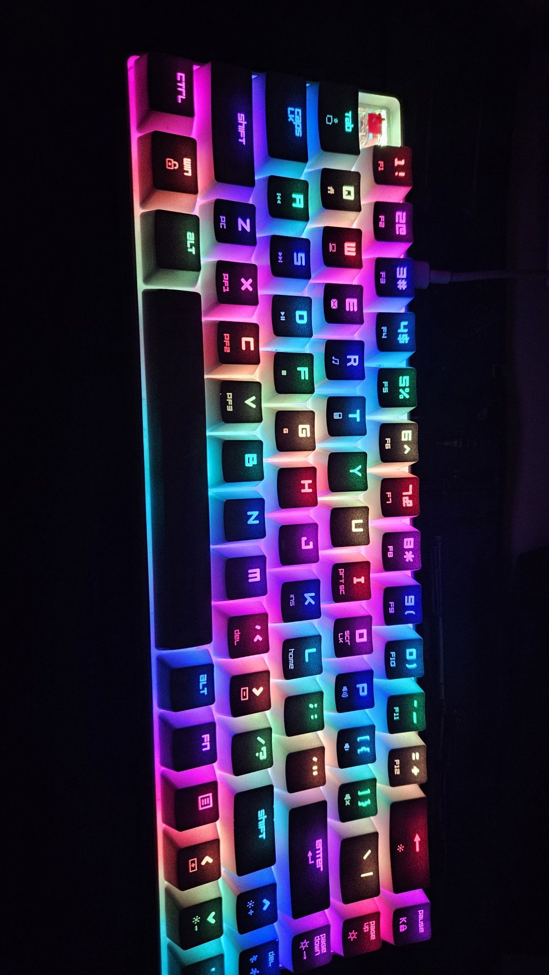 Tastatură mecanică