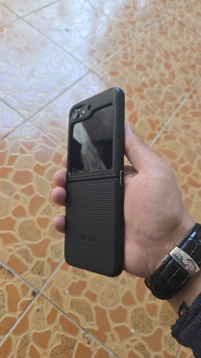 Samsung Galaxy Z Flip 5 5G