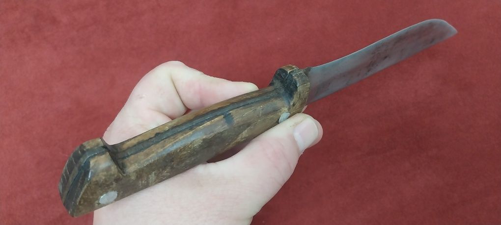 Стар коляшки нож